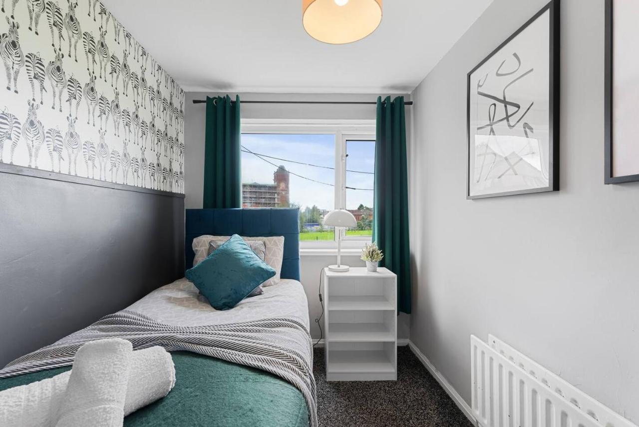 Apartmán Sleek And Stylish 3 Bed House - Great Location Bolton Exteriér fotografie